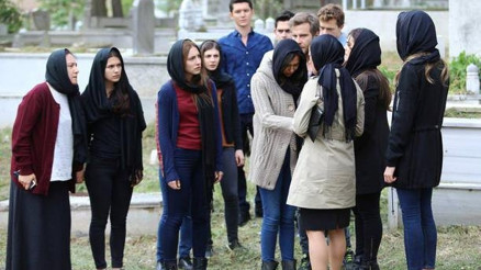 Kırgın Çiçeklerin 44. Bölüm şok olay