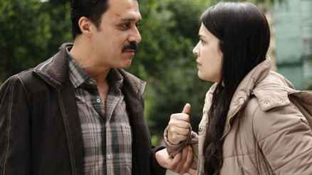 Kırgın Çiçekler dizisinin 47.bölüm fragmanında Cemreye bir şok daha