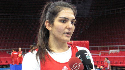 Fenerbahçe, Esra Ural’ı renklerine bağladı