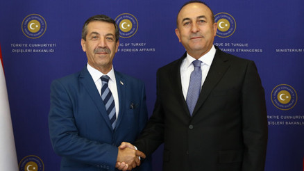 Türkiyeden Kıbrıs Rum Kesimine yangın tepkisi Türkiyeden Kıbrıs Rum Kesimine yangın tepkisi