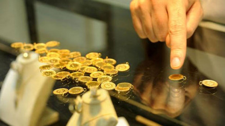 Altın fiyatları piyasada dikkatleri üzerine çekti Peki Çeyrek altın fiyatı ne kadar oldu Altın fiyatları piyasada dikkatleri üzerine çekti Peki Çeyrek altın fiyatı ne kadar oldu