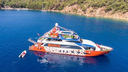Migros marketi denize taşıdı