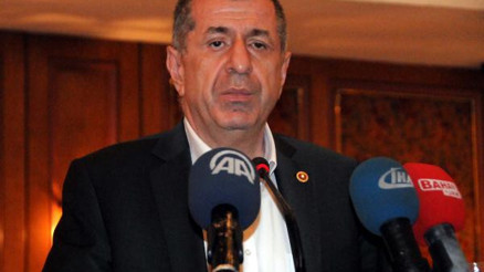 MHPli Özdağ: FETÖ terör örgütü olmanın ötesinde ve öncesinde bir casusluk operasyonudur