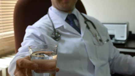 Zayıflamak uğruna fazla su içmek ölümcül olabilir