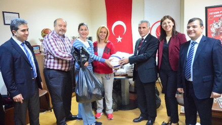 Anadolu Efes’ten Okullara Basketbol Topu