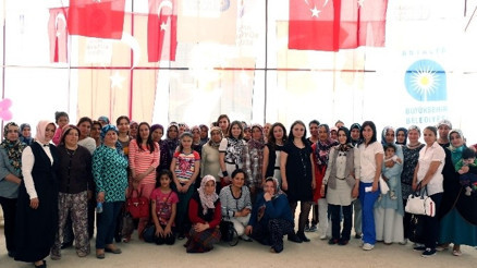 Büyükşehir’den Kadınlara Seminer