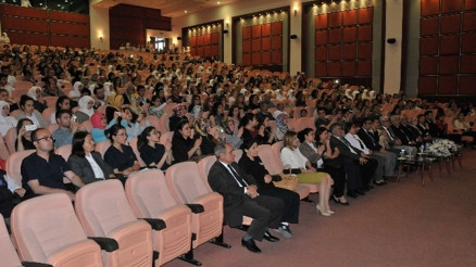 Dünya Ebeler Günü Kutlandı