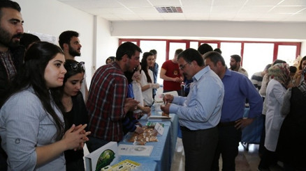 Gıda Mühendisliği Öğrencilerinin Yeni Ürünleri Görücüye Çıktı