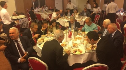 Malatya Eğitim Vakfı Malatyalıları İftarda Buluşturdu