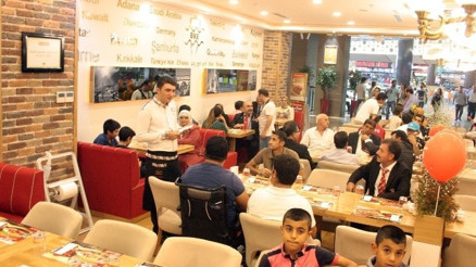 Sanko Park Gazileri Ağırladı