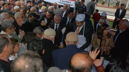 Tokat’ta 15 Bin Kişilik Aşure İkramı