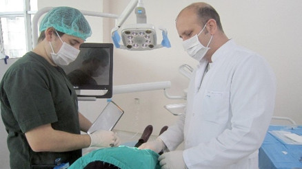 Erzurumlu İmplanta Akın Ediyor