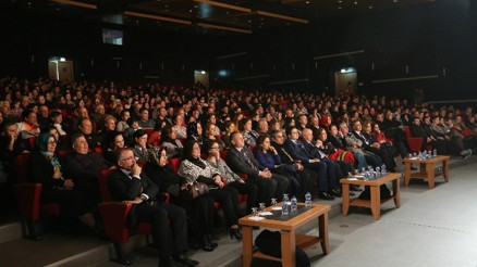 ’Aile Saadeti’ Sahnelendi
