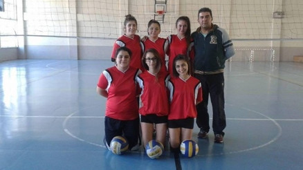 Burhaniyeli Gençler Voleybolda Liglere Hazırlanıyor
