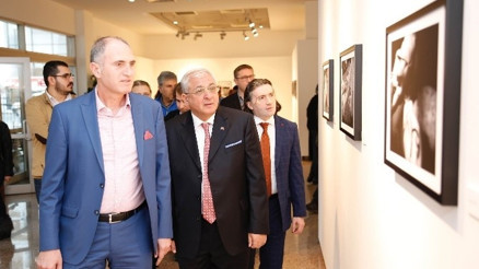 Saklı Yüzler Sergisi Sksm’de Açıldı