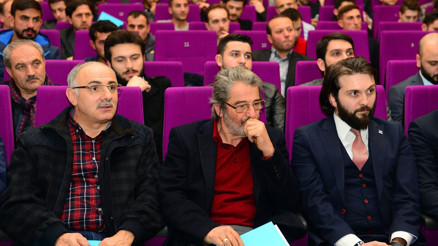 - En Uzun Şubat konferansı