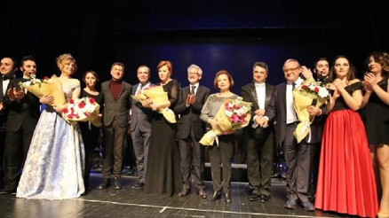 Nilüfer’de perdeler ‘Seyirci Kalma’ sloganıyla açıldı