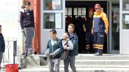 AFAD öğrencileri bilgilendiriyor