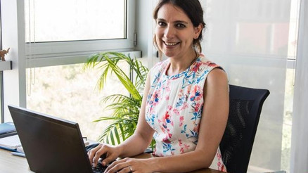 Kadınlar kendi kıyafetlerini sanal alemde tasarlayacak