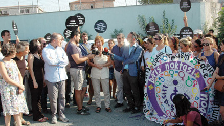 ‘Biz barışın yanında olacağız’