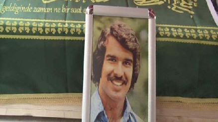 Yeşilçamın ünlü oyuncusu Mahmut Hekimoğlu son yolculuğuna uğurlandı