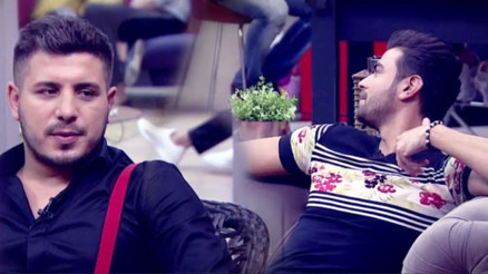 Kısmetse Olurda ilginç gelişmeler yaşanıyor.. Adnan sinirlerine hakim olamıyor ve.. Kısmetse Olurda ilginç gelişmeler yaşanıyor.. Adnan sinirlerine hakim olamıyor ve..