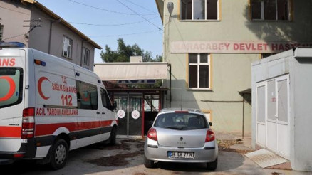 Karacabeyde eski devlet hastanesi binasında yangın