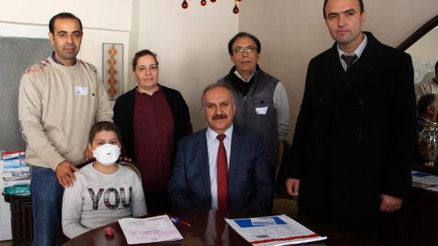 Kanser hastası Berra, evinde TEOG sınavına katıldı