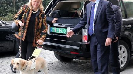 İşadamı Hamdi Akın kızını evlendirdi