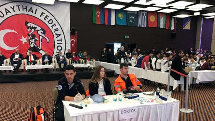 Uluslararası EMF Muaythai Kupası Antalyada başladı