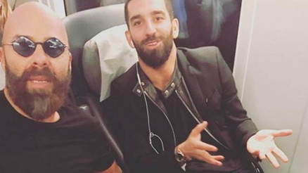 Arda Turan’ın çorapları olay oldu