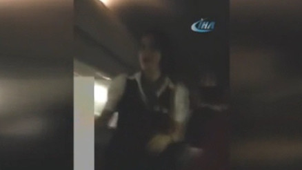 Sarhoş yolcu uçakta kavga çıkardı
