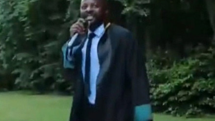 Pascal Nouma Paris Belediye Başkanı olarak nikah kıyması