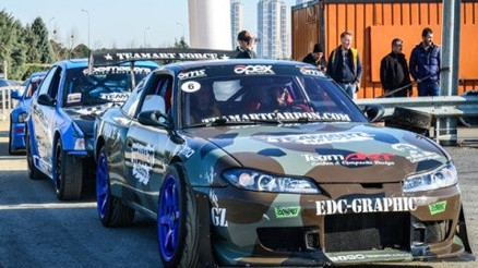 Atatürk Olimpiyat Stadında drift şov Atatürk Olimpiyat Stadında drift şov