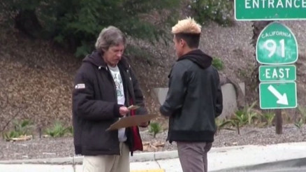 Evsiz adamdan insanlık dersi