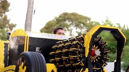 Dünyanın En Büyük Lego Arabası