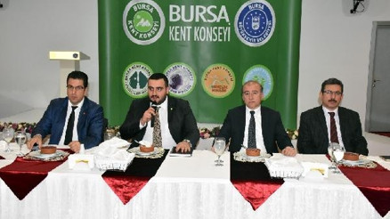 Kent Konseyi Başkanı Çepni gençlerle buluştu