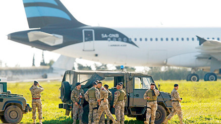 ‘Kaddafi’ci KORSANLAR