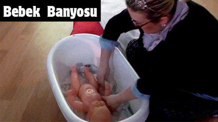 Bebek banyosu nasıl yaptırılır