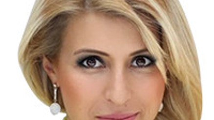 Zihin sınırlıdır ama yürek sınırsızdır.