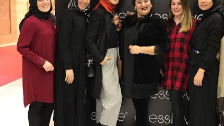 Dresslove, Gelinlik Damatlık ve Abiye Fuarı’nda görücüye çıktı