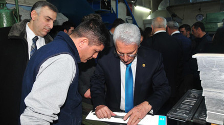 Sahte plakaya karşı darphane mührü