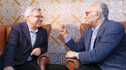 Zülfü Livaneliden 44 yıllık dosta ziyaret