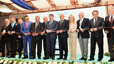 UNICERA Seramik, Banyo, Mutfak Fuarı başladı