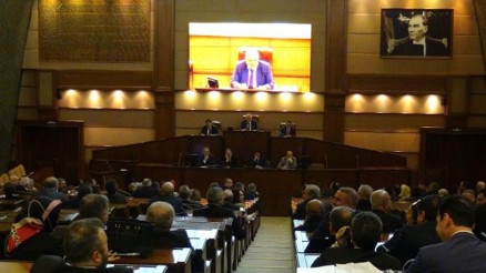 Hollanda ineği diplomatik krize kurban gidecek