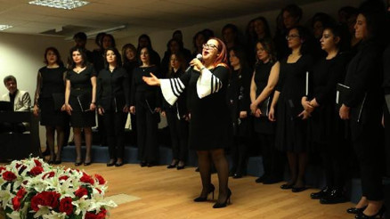 Akademisyenler korosundan konser