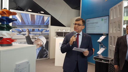 Frankfurt Fuarında buluştular