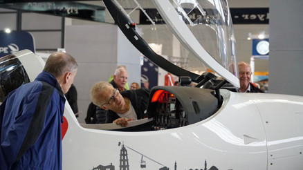 Bursalı işadamı ilki yaptı talebe yetişemiyor 25 yıl önce satın aldığı fabrikadan...