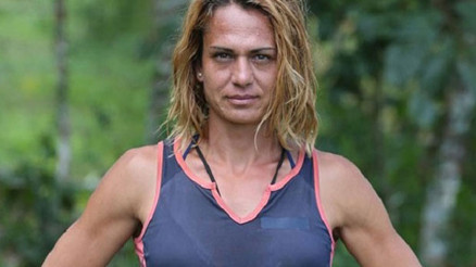 Survivor Nagihan imzayı attı