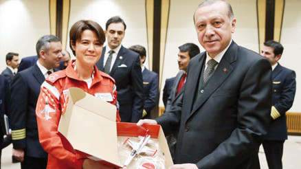 Pilotlardan hediye Pilotlardan hediye